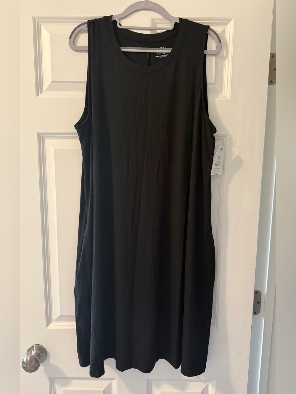 Time & Tru Sleeveless Dress